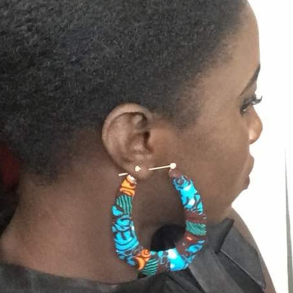Large - U-shaped Blue African Ankara Earrings - Picture 2 of 2
